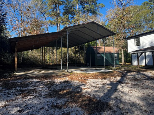 10435 Royal Magnolia Drive, Conroe, TX 77303