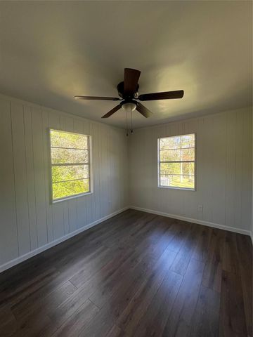 10435 Royal Magnolia Drive, Conroe, TX 77303