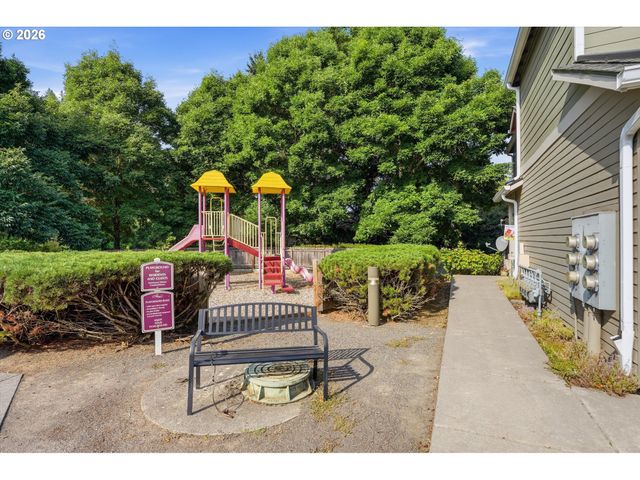 4588 Sw 11TH St, Gresham, OR 97080