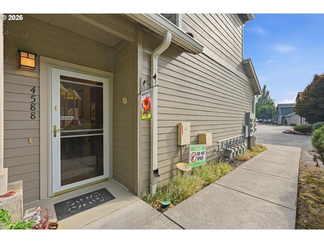 4588 Sw 11TH St, Gresham, OR 97080
