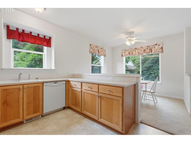 4588 Sw 11TH St, Gresham, OR 97080