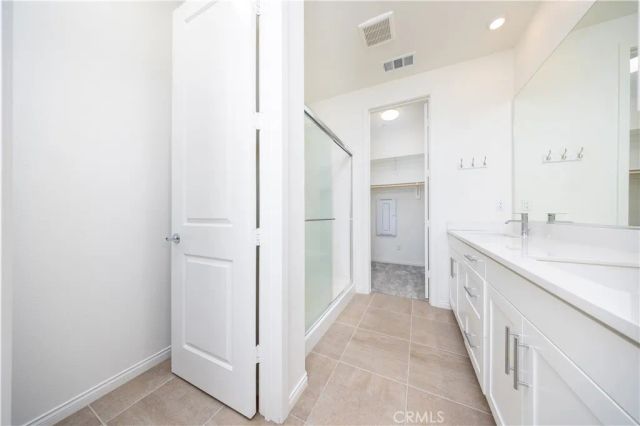 17 Aria, South El Monte, CA 91733