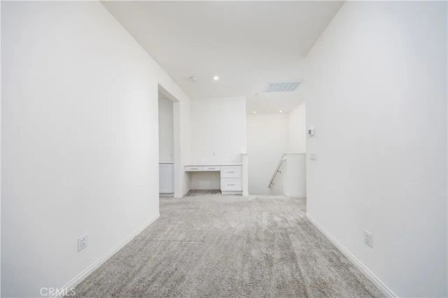 17 Aria, South El Monte, CA 91733