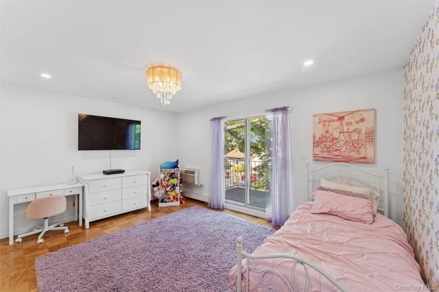 77 S Park Avenue C20, Rockville Centre, NY 11570
