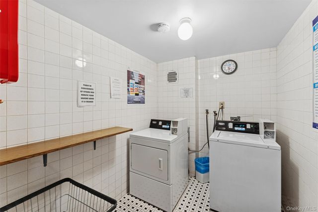 77 S Park Avenue C20, Rockville Centre, NY 11570