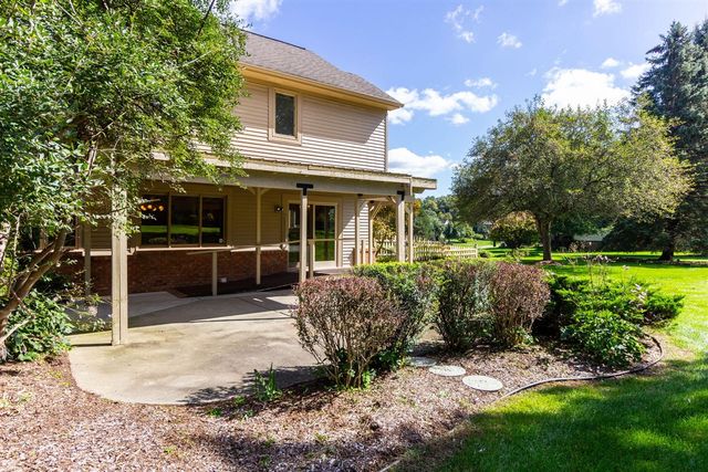 1978 Mayfair Drive, White Lake, MI 48383