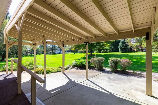1978 Mayfair Drive, White Lake, MI 48383