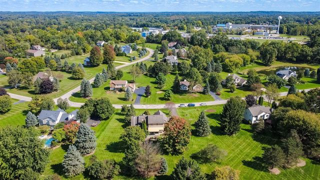 1978 Mayfair Drive, White Lake, MI 48383