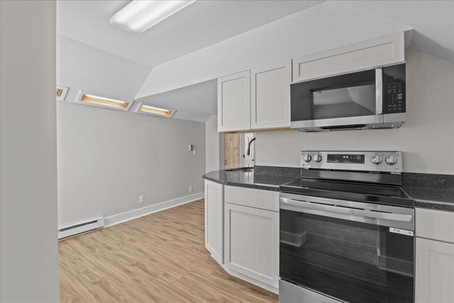 13B Gardner Lane, Waterbury, VT 05676