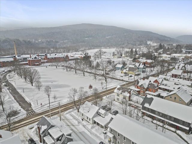 13B Gardner Lane, Waterbury, VT 05676