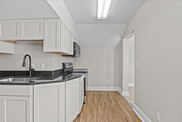 13B Gardner Lane, Waterbury, VT 05676