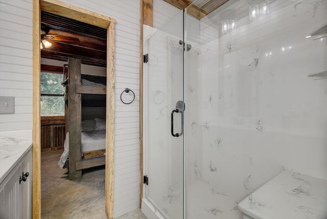 22546 Highway 321, Cleveland, TX 77327