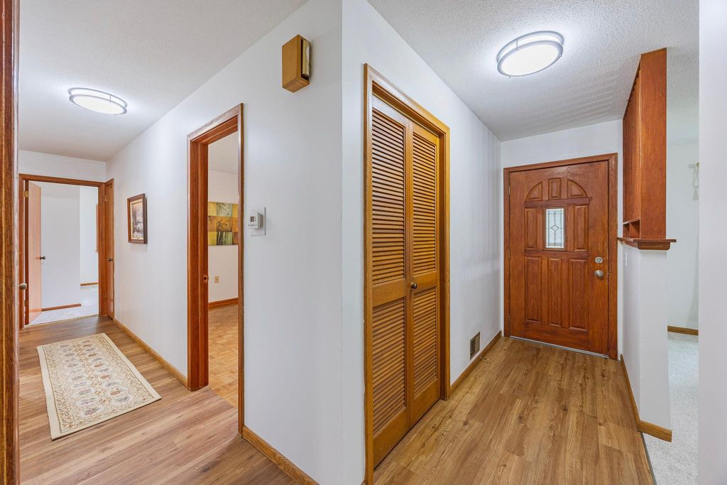 10325 Portland Avenue S, Bloomington, MN 55420 — photo 5