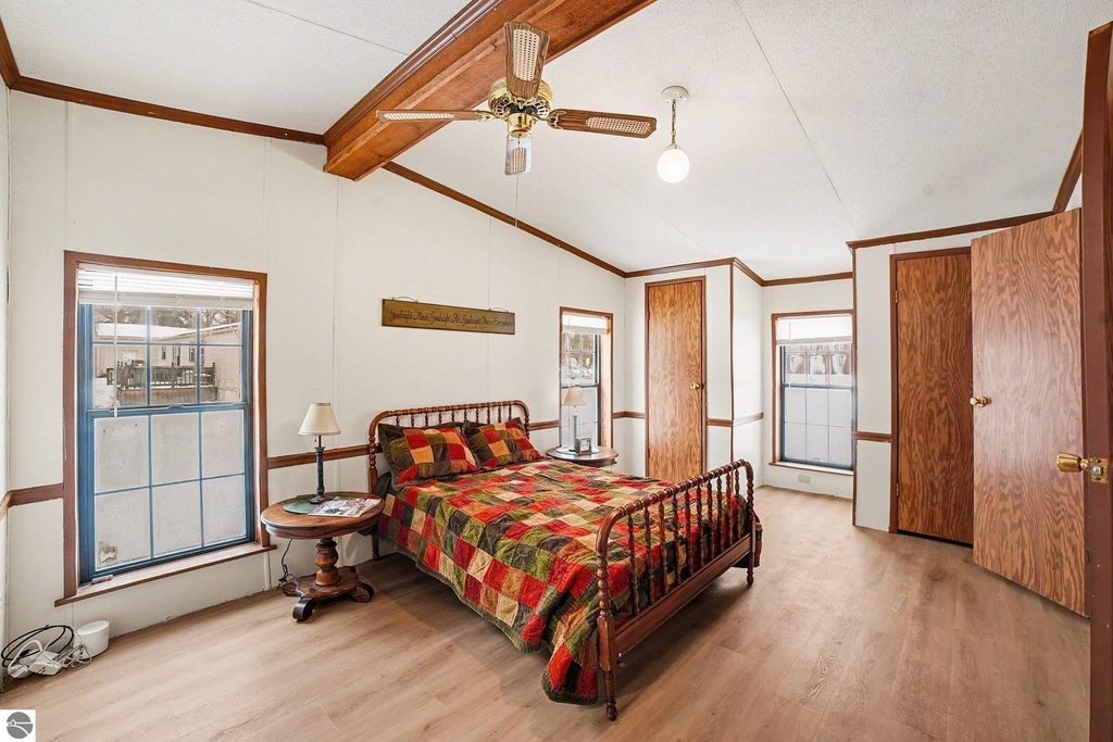 Image 14 of property listing at 1283 S Waldron Road, Crystal, MI 48818