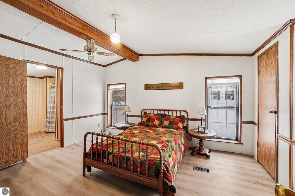 Image 15 of property listing at 1283 S Waldron Road, Crystal, MI 48818