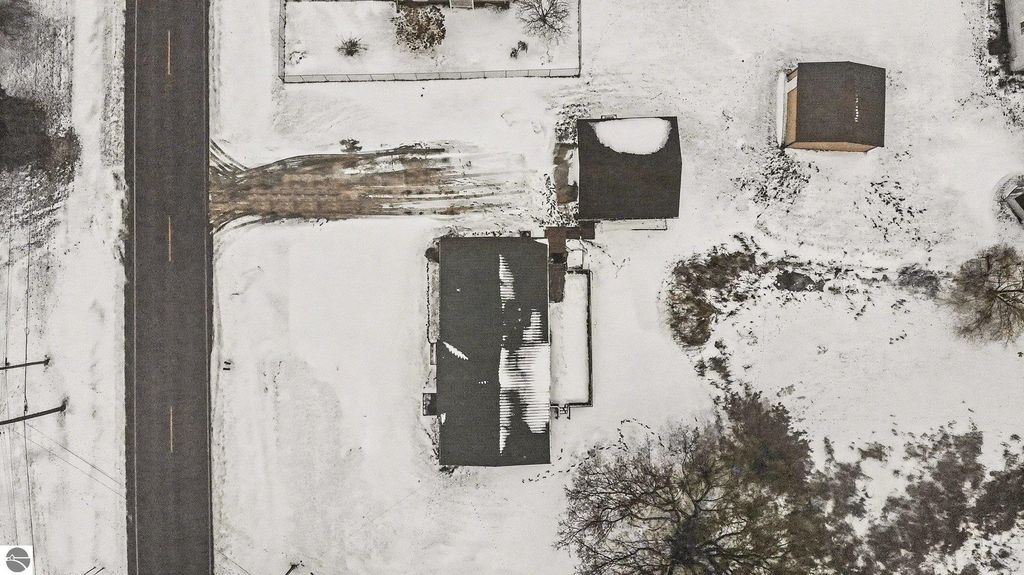 Image 29 of property listing at 1283 S Waldron Road, Crystal, MI 48818