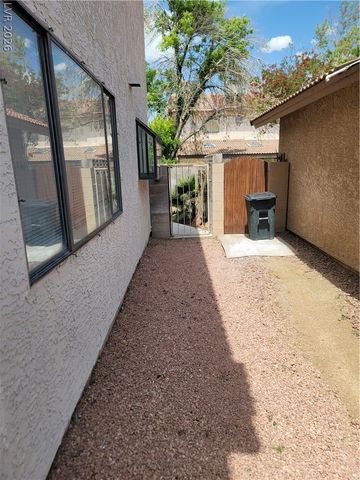 6444 Deadwood Road, Las Vegas, NV 89108
