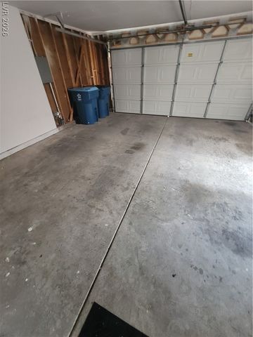 6444 Deadwood Road, Las Vegas, NV 89108