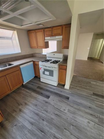 6444 Deadwood Road, Las Vegas, NV 89108