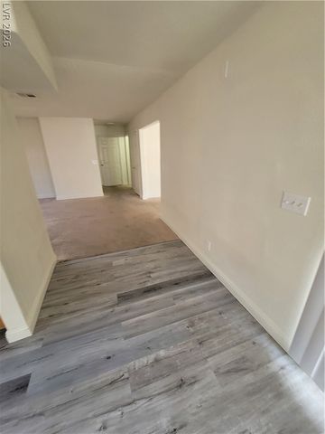 6444 Deadwood Road, Las Vegas, NV 89108