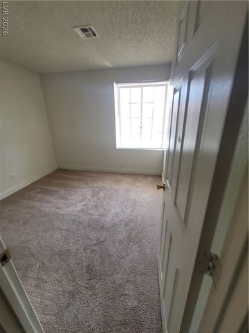 6444 Deadwood Road, Las Vegas, NV 89108
