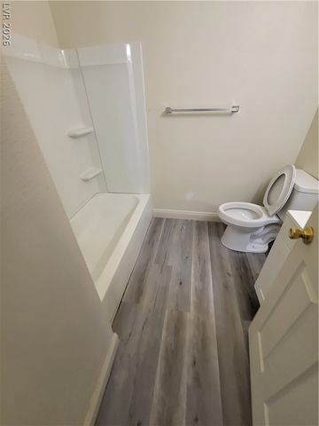 6444 Deadwood Road, Las Vegas, NV 89108