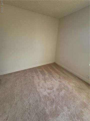 6444 Deadwood Road, Las Vegas, NV 89108