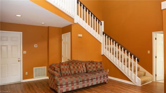 210 College Road 706, Greensboro, NC 27410