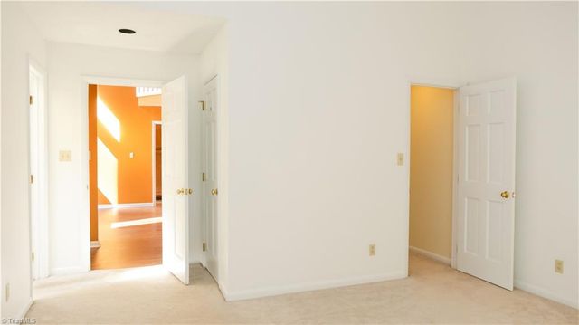 210 College Road 706, Greensboro, NC 27410