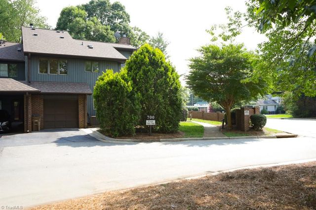 210 College Road 706, Greensboro, NC 27410