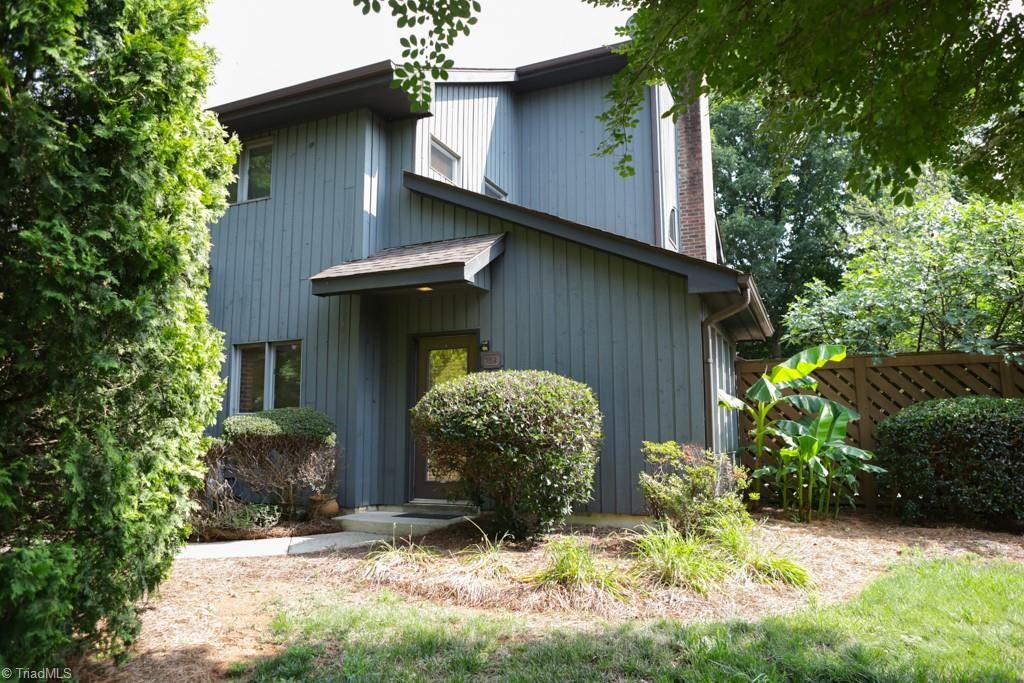 210 College Road 706, Greensboro, NC 27410