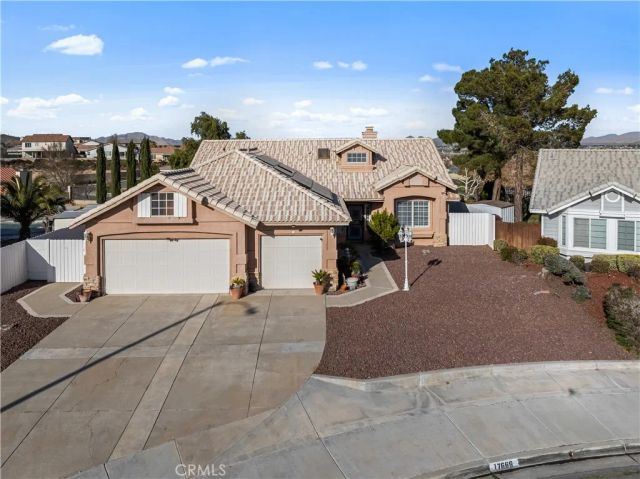 17666 High Vista St, Victorville, CA 92395