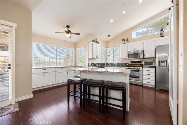 17666 High Vista St, Victorville, CA 92395