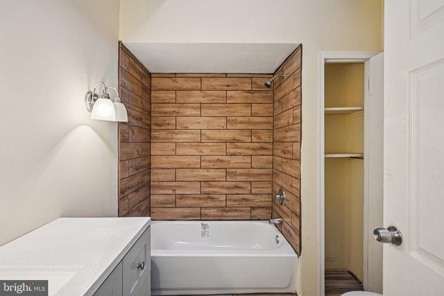 5539 WILLOWS AVE, Philadelphia, PA 19143