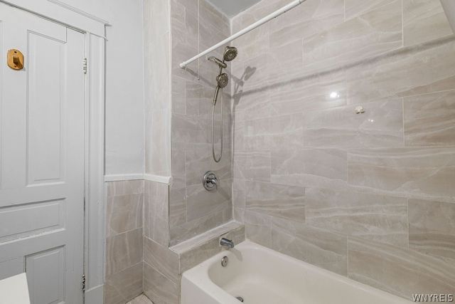 1510 Willow Avenue, Niagara Falls, NY 14305