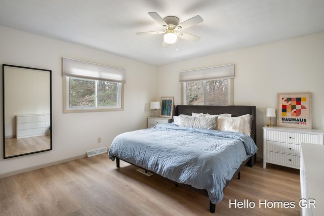 6506 Burger Drive Se, Cascade Twp, MI 49546