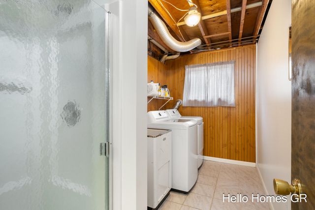 6506 Burger Drive Se, Cascade Twp, MI 49546