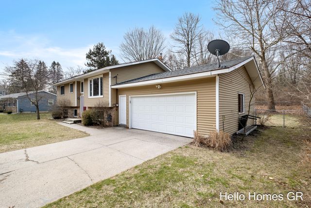 6506 Burger Drive Se, Cascade Twp, MI 49546