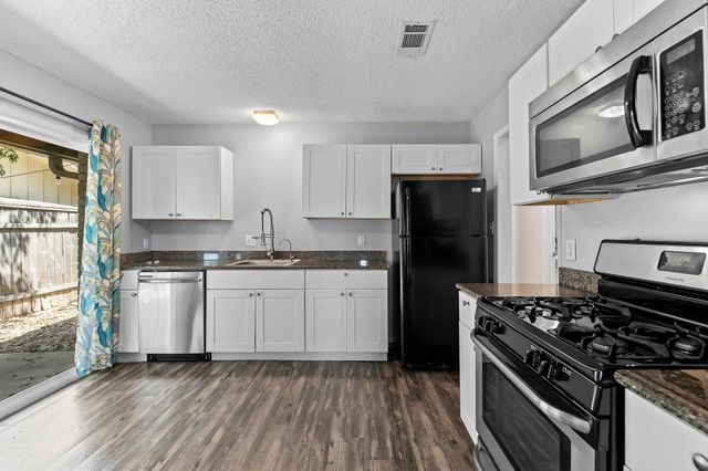 9011 Quail Valley DR A, Austin, TX 78758