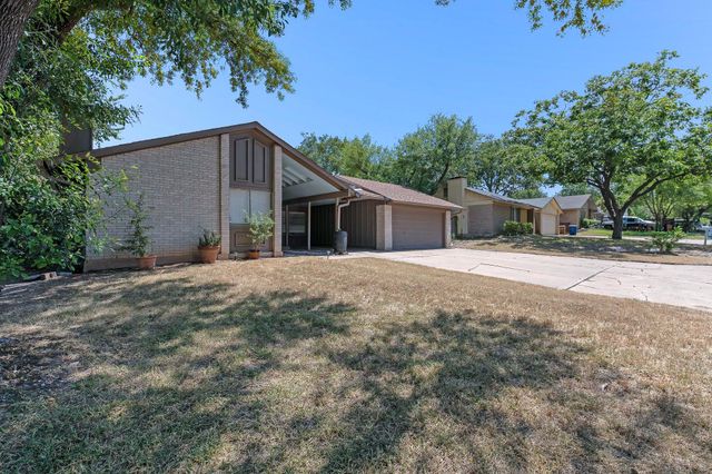 9011 Quail Valley DR A, Austin, TX 78758