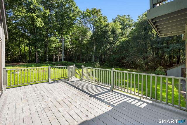 30 North Canton Road, Simsbury, CT 06092