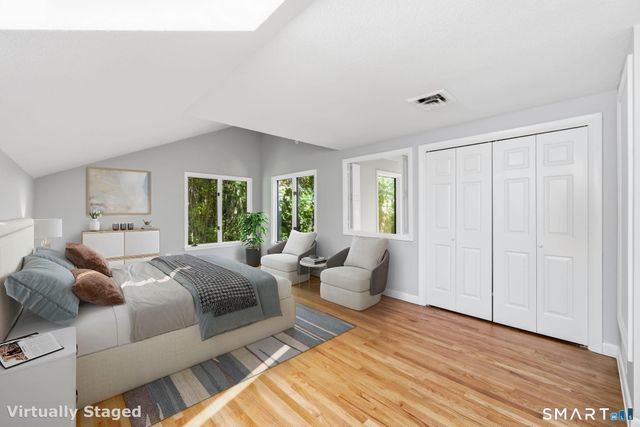30 North Canton Road, Simsbury, CT 06092