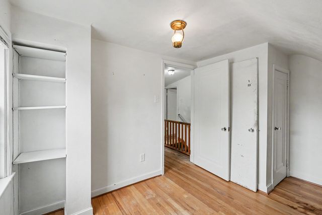 302 S Russell Avenue, Ames, IA 50010