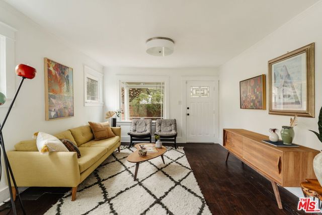 5335 Fountain Avenue, Los Angeles, CA 90029