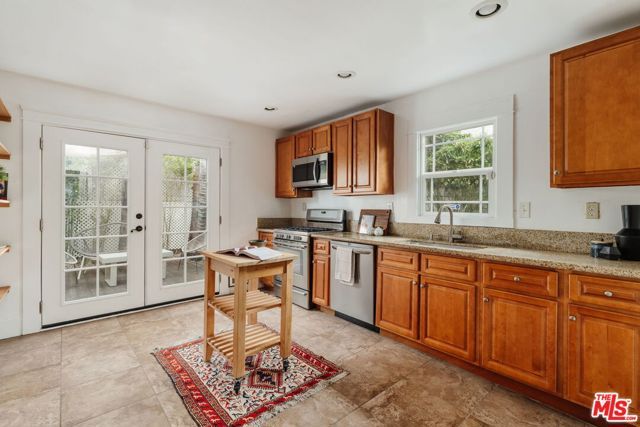 5335 Fountain Avenue, Los Angeles, CA 90029
