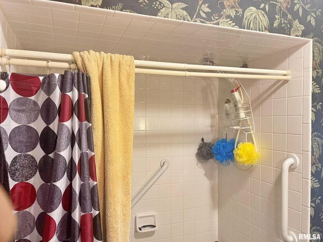 53 OLD ORCHARD Road, Metropolis, IL 62960