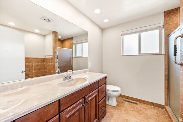 7985 S COOLIDGE ST, Midvale, UT 84047