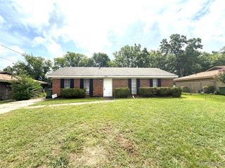 5620 E Shades Valley Drive, Montgomery, AL 36108