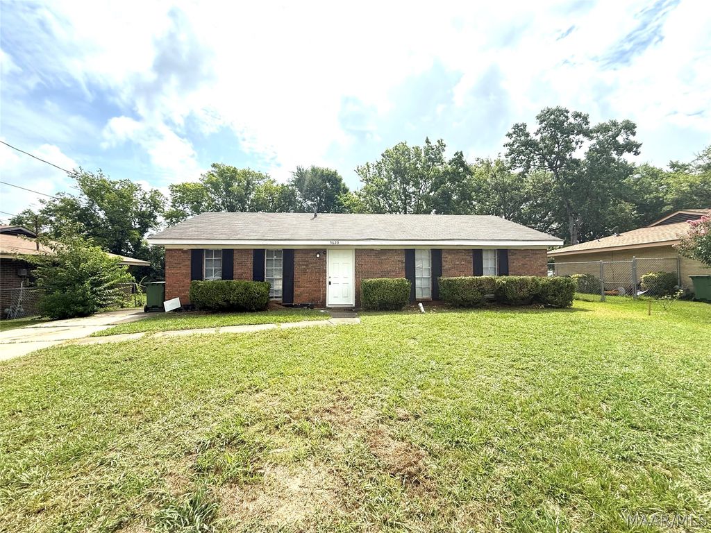 5620 E Shades Valley Drive, Montgomery, AL 36108