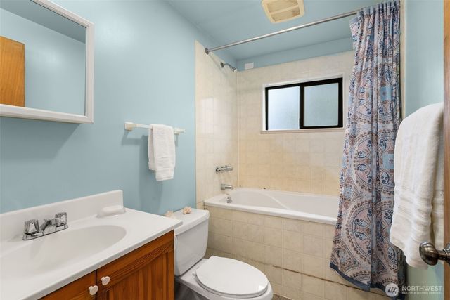 731 19th Avenue, Seattle, WA 98122